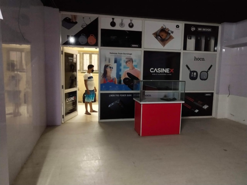 Showroom for Sale in Yagnik Road