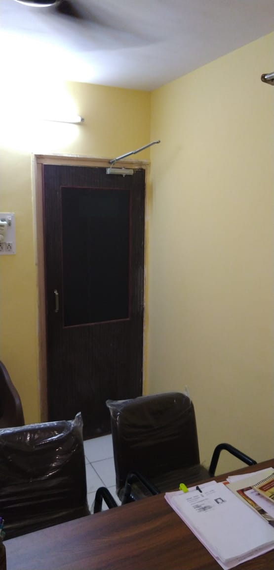 Office for Sale in Panchnath Plot
