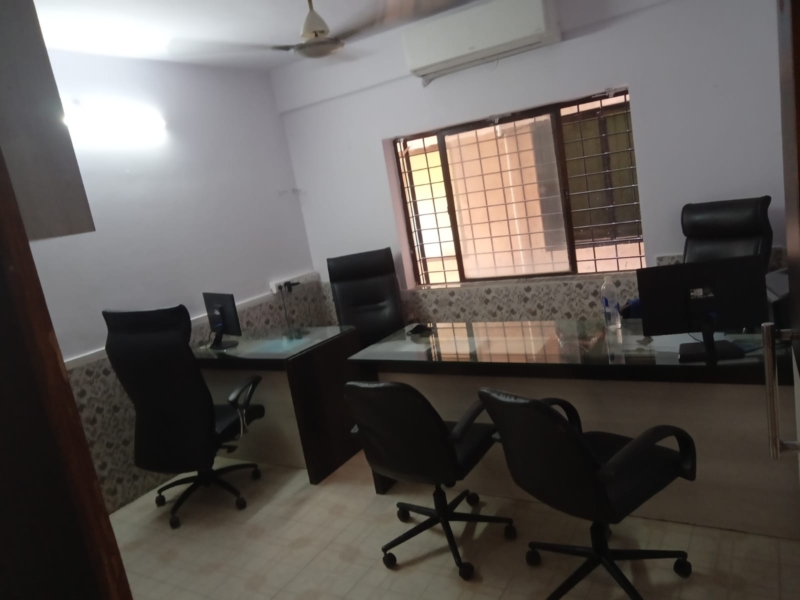 Office for Sale And Rent in Dhebar Road