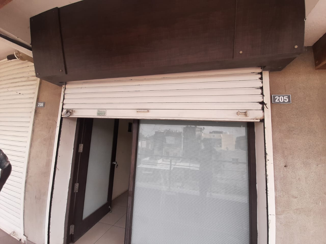 Office for Sale And Rent in 150 feet ring road