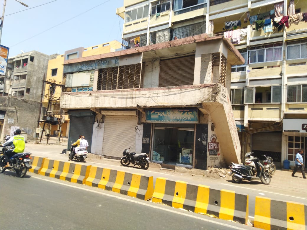 Showroom for Rent in Kalawad Road